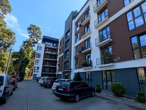 квартира за адресою Ряснянська вул., 6