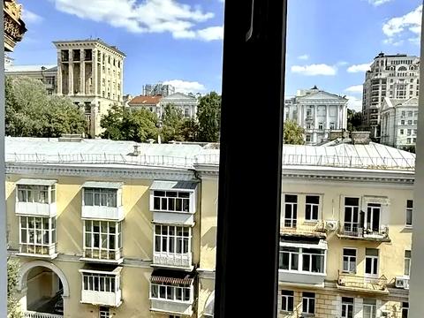 квартира за адресою Хрещатик вул. (Kreschatic), 21