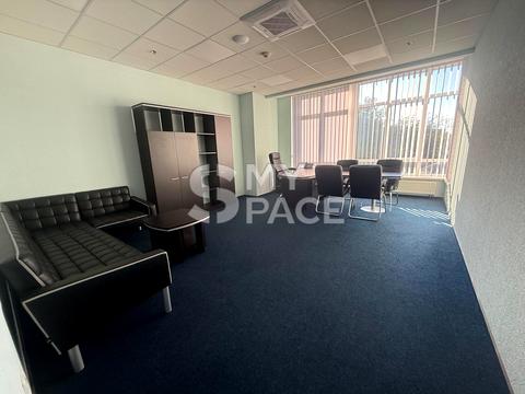 коммерческая по адресу Михаила Грушевского ул., 9-А