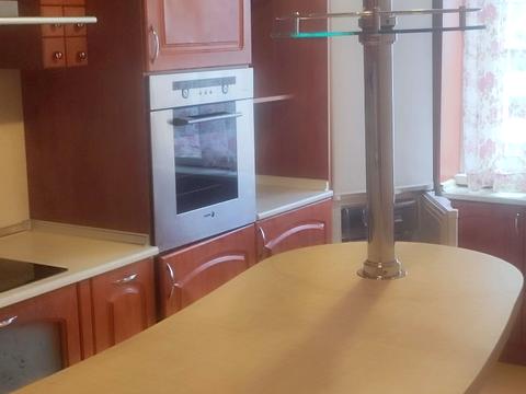 квартира по адресу Драгоманова ул., 14-А