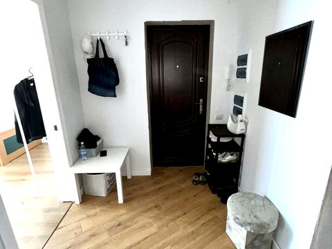 квартира за адресою Михайла Лушпи просп., 5