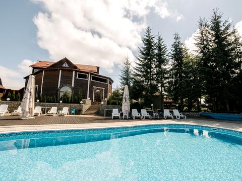 коммерческая по адресу с. Яблоница, Степана Бандери, 30