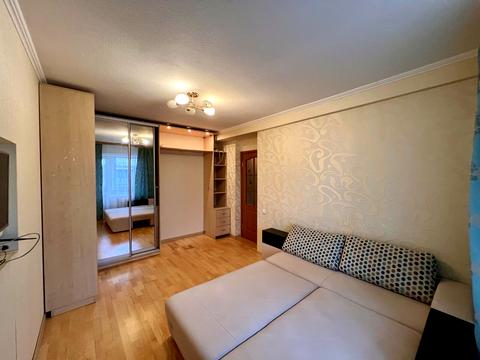 квартира за адресою Ярослава Гашека бульв., 3