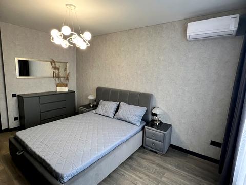 квартира по адресу Олександра Олеся ул., 5-А