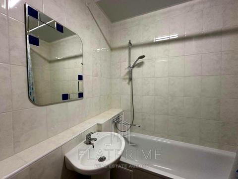 квартира за адресою Софії Русової вул., 7
