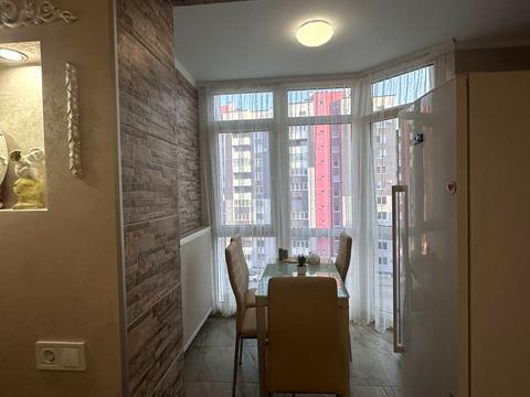 квартира за адресою Романа Шухевича вул., 3