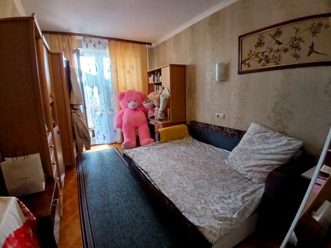 комната по адресу Героев Полка "Азов ул. (Малиновского маршала), 11