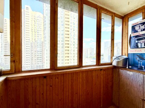 квартира по адресу Драгоманова ул., 40-Б