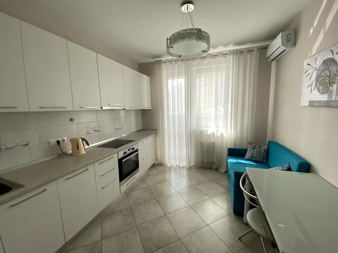 квартира за адресою Деміївська вул., 16