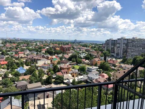 квартира за адресою Зоряний бульв., 1м