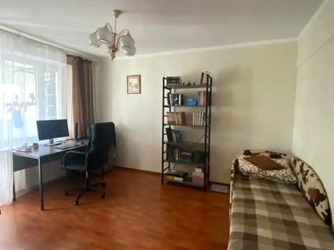 квартира за адресою Героїв просп., 46
