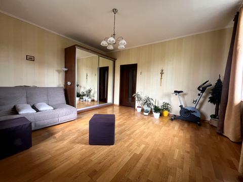 квартира по адресу Киев, Катерини Білокур ул., 4