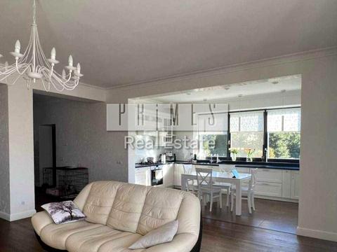 будинок за адресою Енергетиків вул.