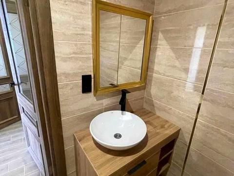 квартира за адресою Юліана Целевича вул., 4-В