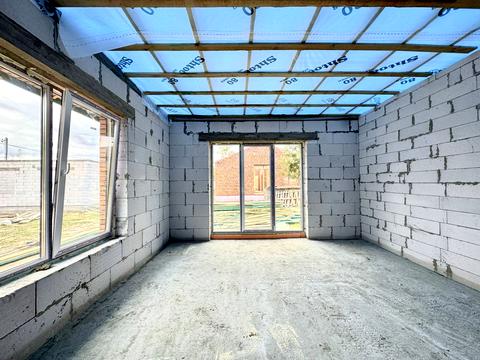 дом по адресу Травнева