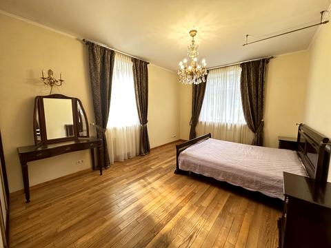 будинок за адресою Миколи Юнкерова вул.