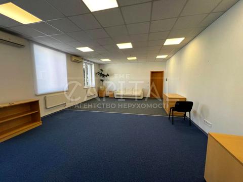 коммерческая по адресу Лаврская ул. (Январского восстания), 2