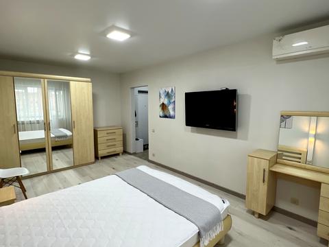 квартира за адресою Героїв України вул., 24