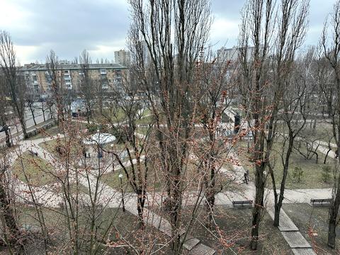 квартира за адресою Івана Світличного вул. (Петровського), 2