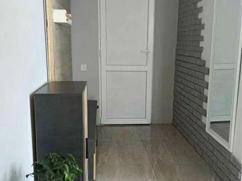 будинок за адресою Красна