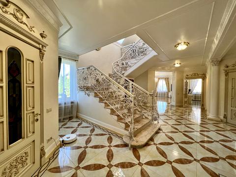 будинок за адресою с. Гатне, Андріївська вул., 10