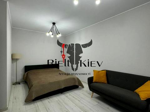 квартира за адресою Академіка Заболотного вул., 15-Б