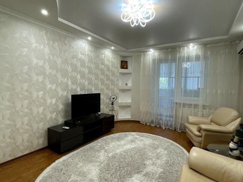квартира за адресою Космічна вул., 3-А