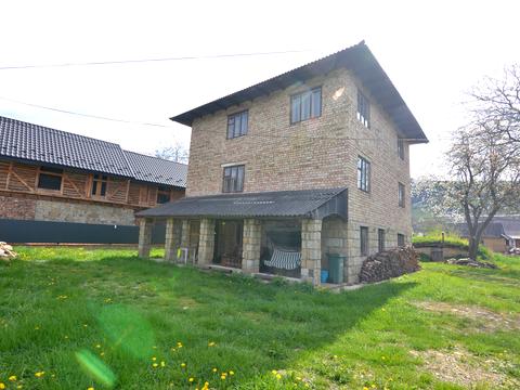 будинок за адресою Назарія Яремчука 20-48