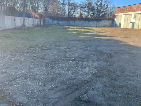 комерційна за адресою Сінельникова вул., 13