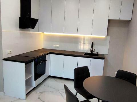 квартира за адресою Краснова вул., 3