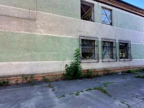 комерційна за адресою Новокримська вул., 43