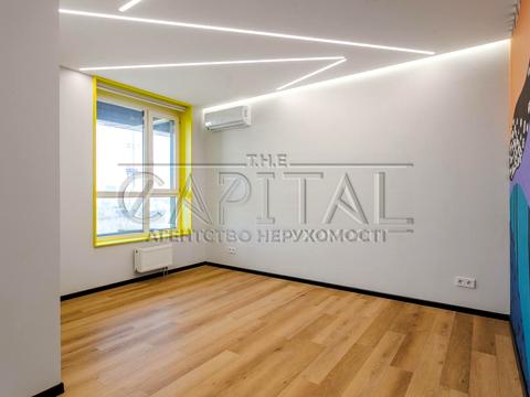 комерційна за адресою Олени Теліги вул., 25