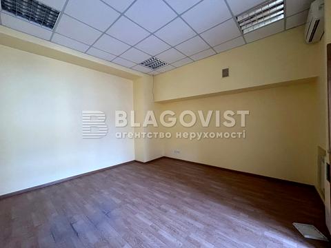 коммерческая по адресу Киев, Хорива ул., 1