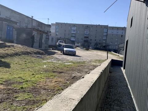 ділянка за адресою Петлюри, 4