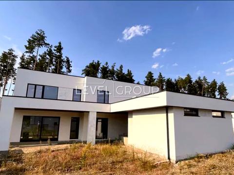 будинок за адресою Привітна