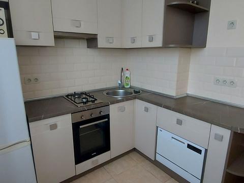 квартира за адресою Василя Тютюнника вул. (Анрі Барбюса), 32