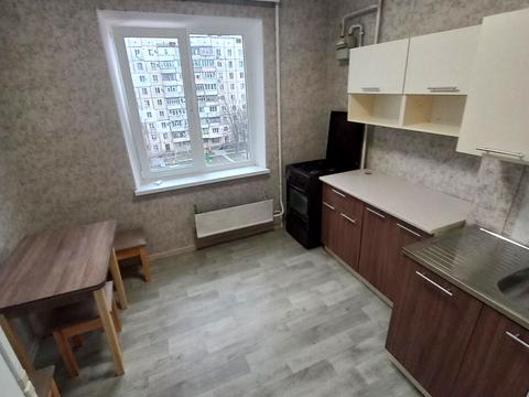 квартира за адресою Юрія Побєдоносцева бульв., 4