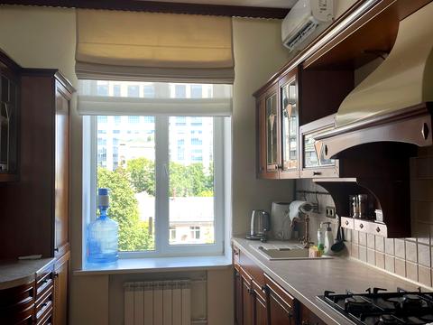 квартира за адресою Панаса Мирного вул., 4