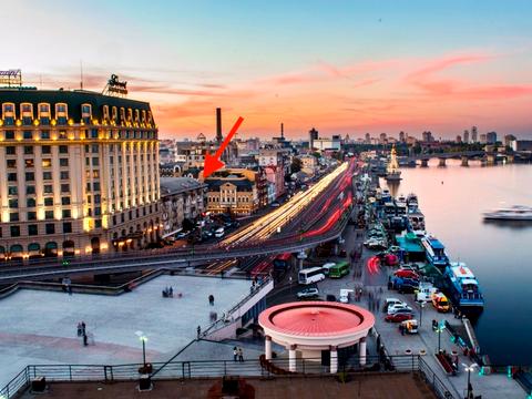 квартира по адресу Набережно-Крещатицкая ул., 3-А