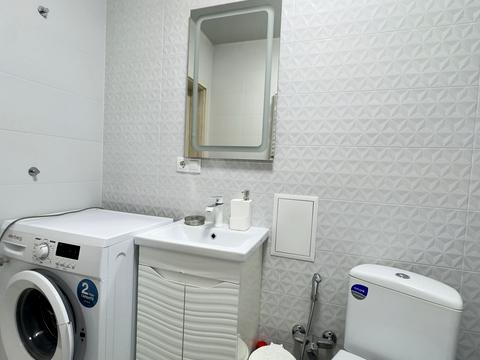 квартира за адресою Володимира Івасюка вул., 82