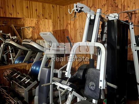 будинок за адресою вул. Вишнева