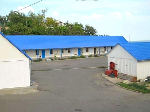 комерційна за адресою Центральна, 80
