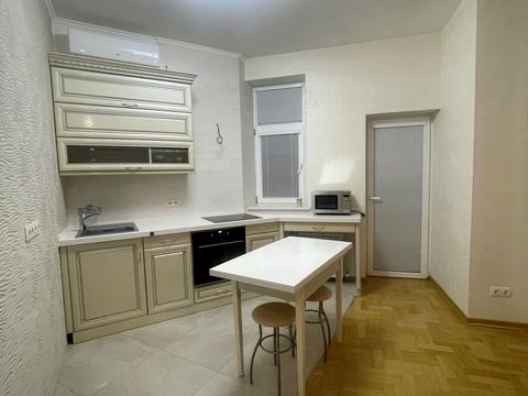 квартира по адресу Николая Михновского бульв. (Дружбы Народов), 14-16