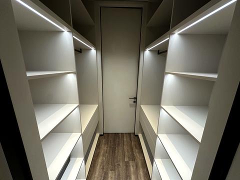 квартира за адресою Василя Тютюнника вул. (Анрі Барбюса), 39/2