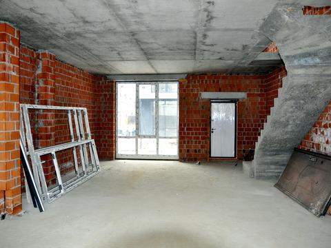 будинок за адресою Травнева вул.