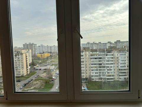 квартира за адресою Драгоманова вул., 8