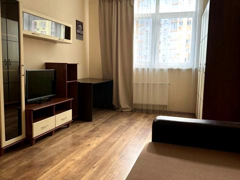 квартира за адресою Сім'ї Кульженків вул. (Петра Дегтяренка), 33