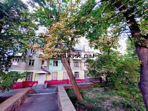 квартира по адресу Кловский спуск, 4