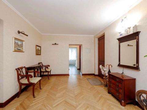 квартира за адресою Київ, Тарасівська вул., 21