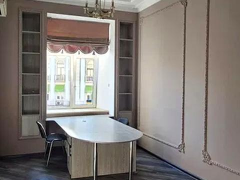 коммерческая по адресу Большая Васильковская ул. (Красноармейская), 26